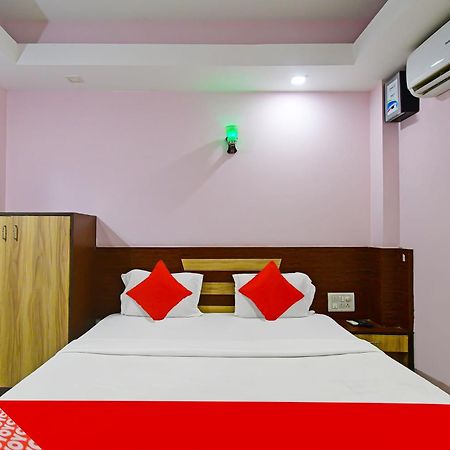 Oyo Flagship Hotel Sea Garden Puri Buitenkant foto